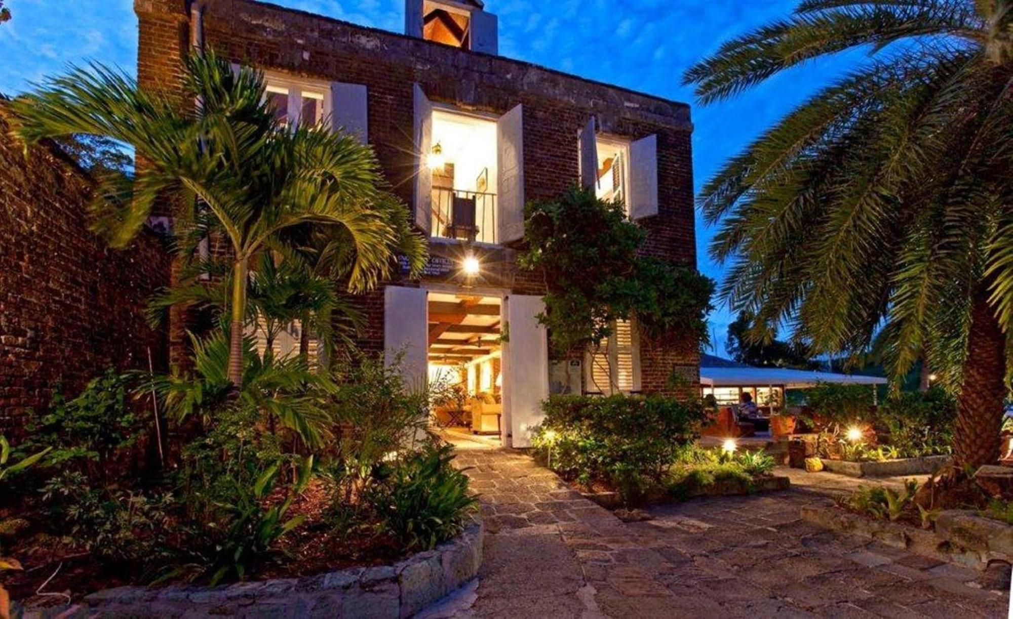 Admiral'S Inn And Gunpowder Suites English Harbour Bagian luar foto